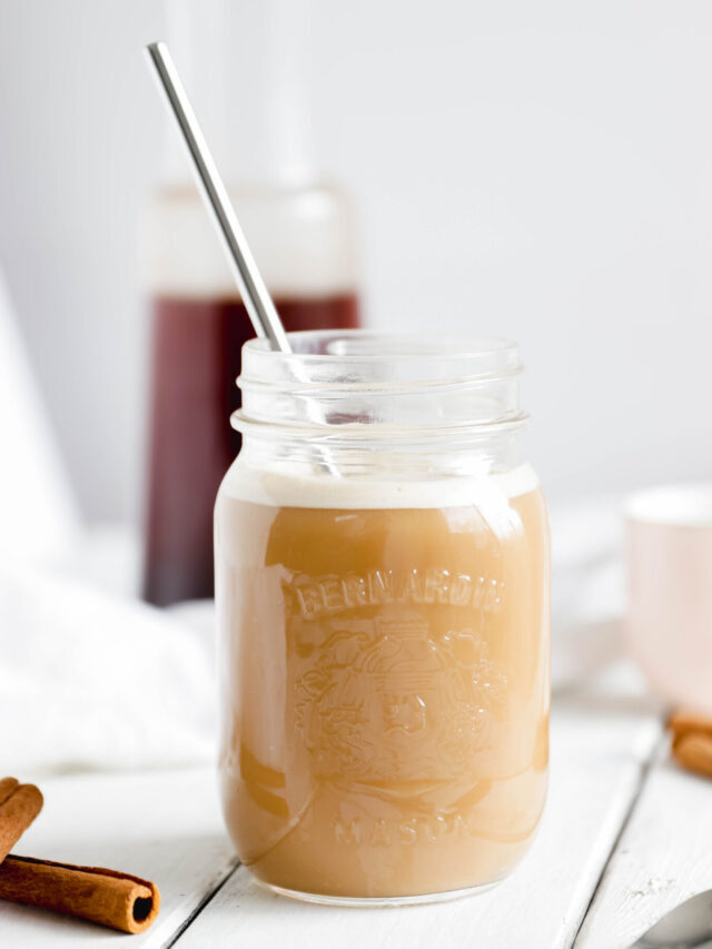 OVERNIGHT CINNAMON COLD BREW COFFEE