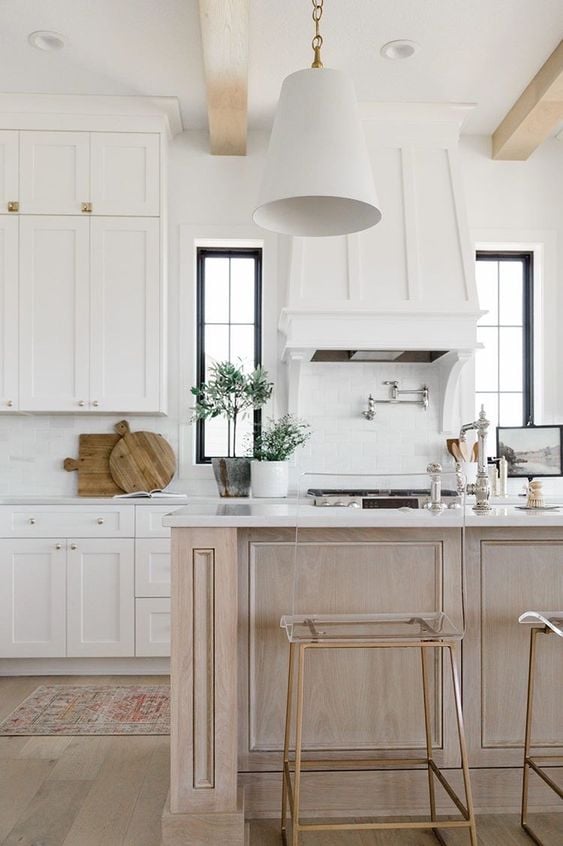 kitchens, light wood cabinets, white oak cabinets