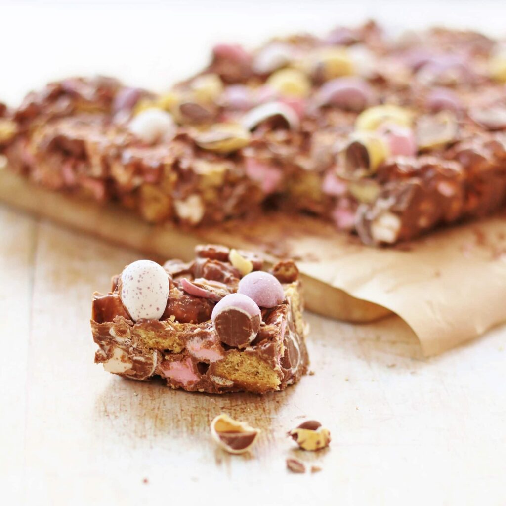 Mini Egg Rocky Road - 25 Creative Leftover Mini Eggs Recipes to Try This Easter; delicious and sweet recipes using extra Cadbury mini eggs - Baked goods, sweets, and cakes!