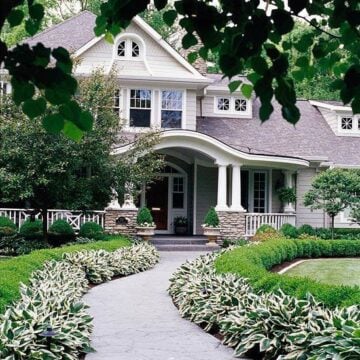 lanscaping ideas for front of house, walkway, flowers