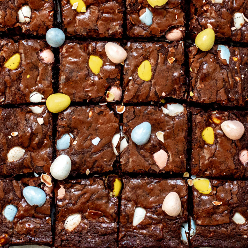Mini Egg Brownies- 25 Creative Leftover Mini Eggs Recipes to Try This Easter; delicious and sweet recipes using extra Cadbury mini eggs - Baked goods, sweets, and cakes!