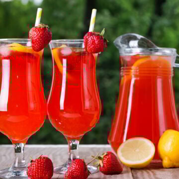 Homemade Strawberry Lemonade Recipe; The perfect homemade strawberry lemonade recipe for summer. Tips for the best way to create strawberry lemonade at home!