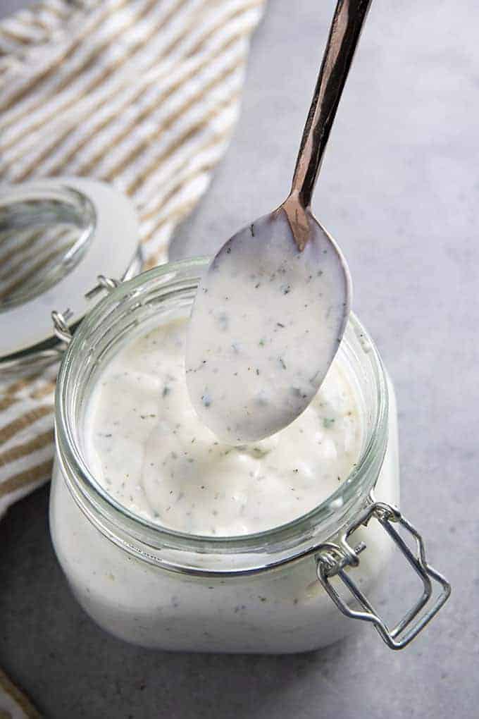 Ranch Dressing Recipe - What to Serve with Shredded BBQ Chicken; here are food + drink recipes and ideas to pair with your favourite shredded BBQ chicken!