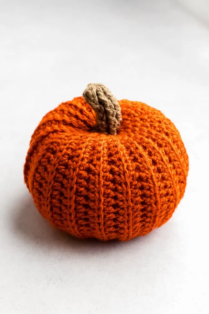 crochet pumpkin - Budget Friendly Ways to Decorate Your Home for Fall in 2022; Looking for affordable fall decoration ideas? This list of fall decor ideas is for you!
