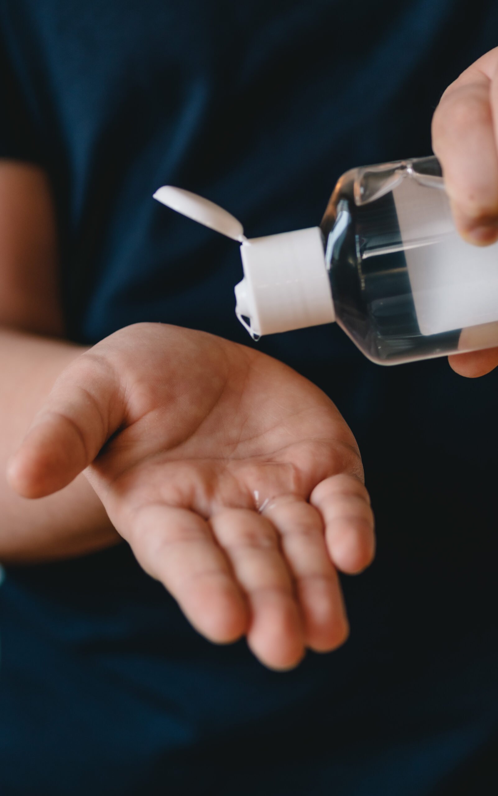 How to Make Aloe Vera Hand Sanitizer with Essential Oils; homemade hand sanitizer gel using aloe vera plant, witch hazel, tea tree oil, lavender and vitamin E oil.