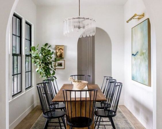 Tips For Decorating A Dining Room On A Small Budget; decorating dining room, dining room ideas on a budget, small dining room ideas, affordable dining rooms, decorating a dining room on a budget