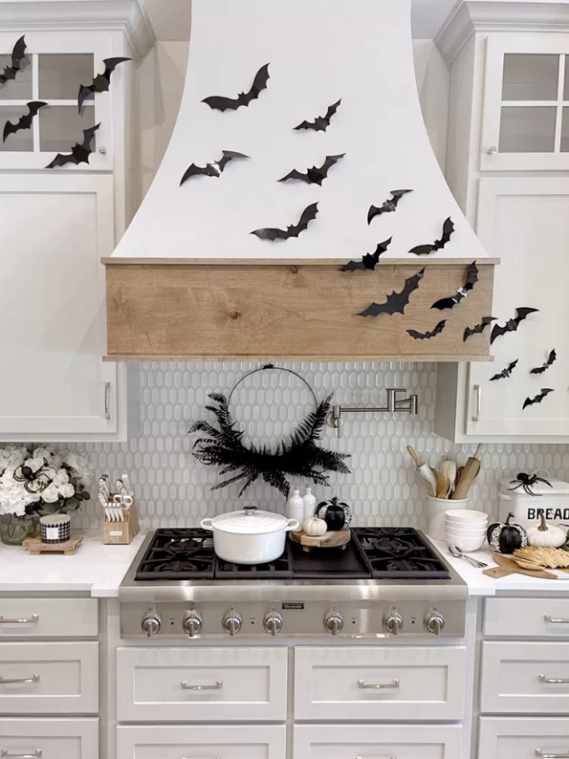 Loving the Halloween Bat decor trend? Check out the best 10 ways you can add flying bat decor to your Halloween set up this year!