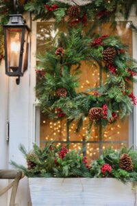 Christmas window boxes ideas; a list of all the beautiful Christmas window box designs and decor ideas.