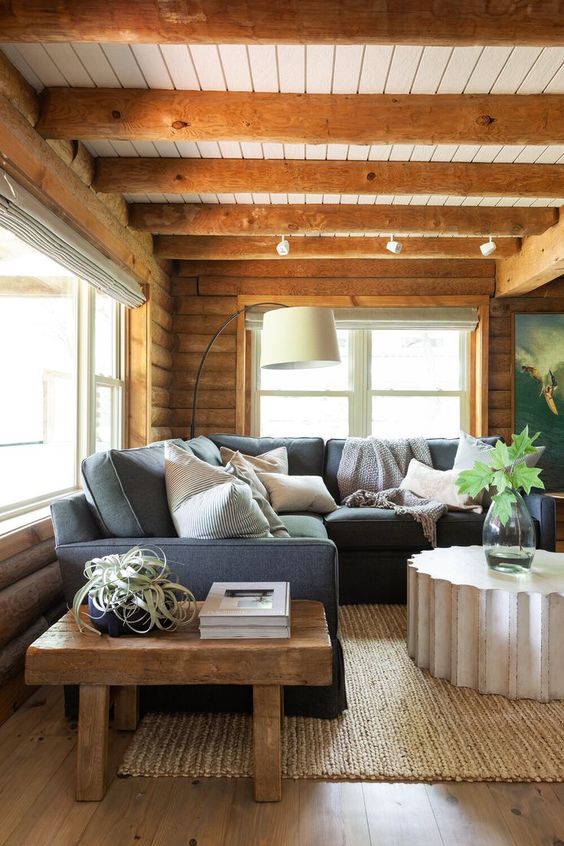 Cozy Cabin Decor Ideas on a Budget