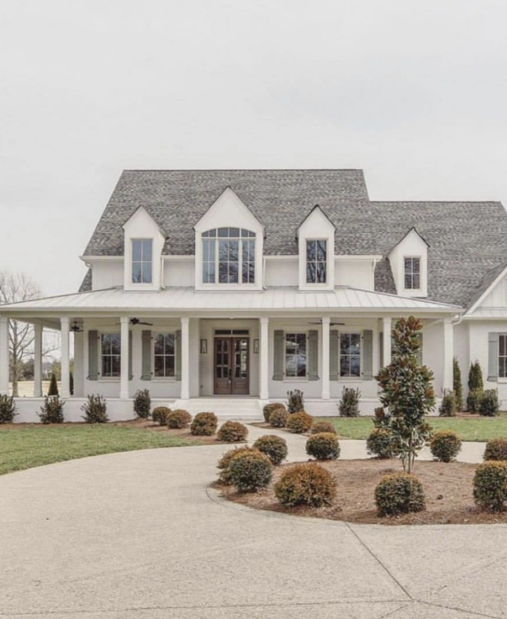 Top 15 House Exterior Trends for 2023 Nikki's Plate