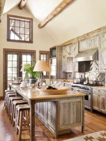 Barnwood kitchens