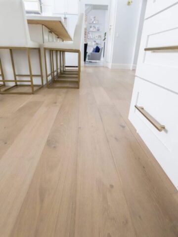 Modern White Oak Flooring Ideas; durable yet beautiful hardwood flooring idea for your next home renovation!