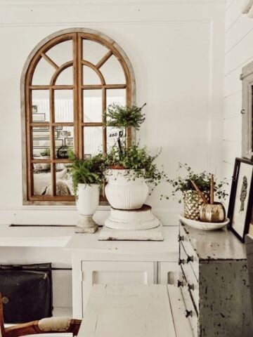 Farmhouse Mirror Ideas; Add a touch of rustic charm to any space with this round up of 45 farmhouse mirror ideas for the home.