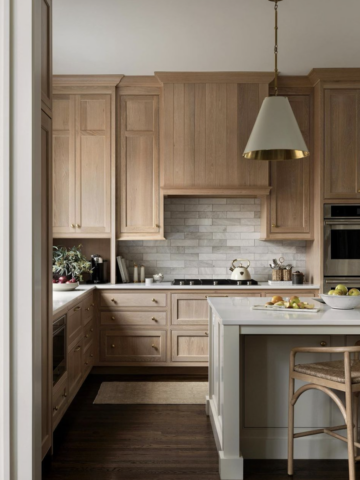 Transform Your Kitchen with Custom Cabinets: A Guide to Designing the Perfect Storage Solutions