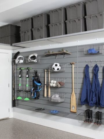 Transform Your Garage from Cluttered Chaos to Organized Oasis: A Complete Garage Makeover Guide