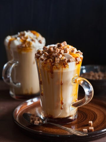Indulge in a guilt-free Caramel Nonfat Latte with this easy-to-follow recipe. Made with sugar-free caramel syrup and nonfat milk, this delicious healthier latte is perfect for satisfying your sweet tooth.