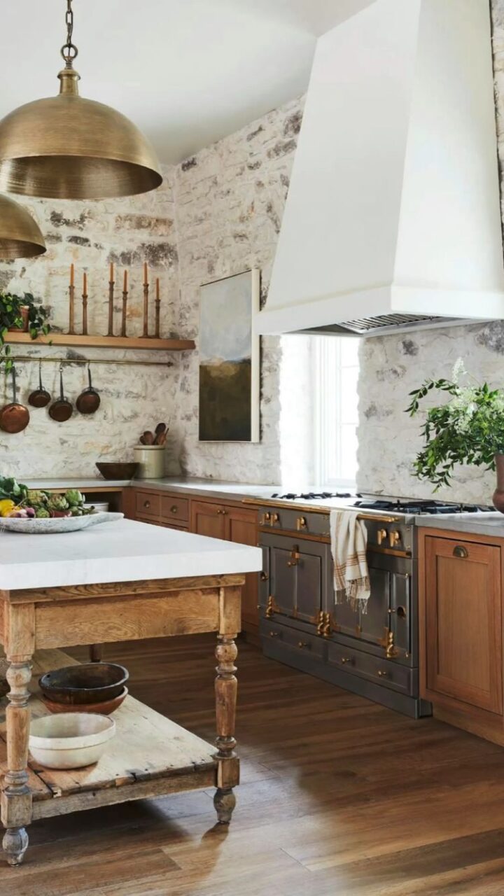 European Farmhouse Kitchen Designs: A Rustic and Inviting Aesthetic