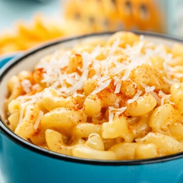 The Best Homemade Mac and Cheese Recipe; Indulge in the ultimate comfort food with my creamy and delicious homemade mac and cheese recipe. Made with gooey cheese and perfectly cooked pasta, this dish is sure to satisfy your cravings. Follow our step-by-step instructions to create the best mac and cheese you've ever tasted!