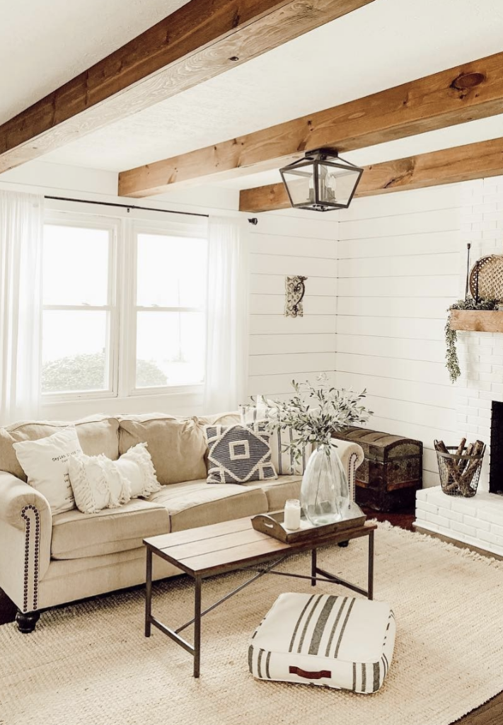 How to Decorate a Coffee Table Farmhouse Style - Nikki's Plate
