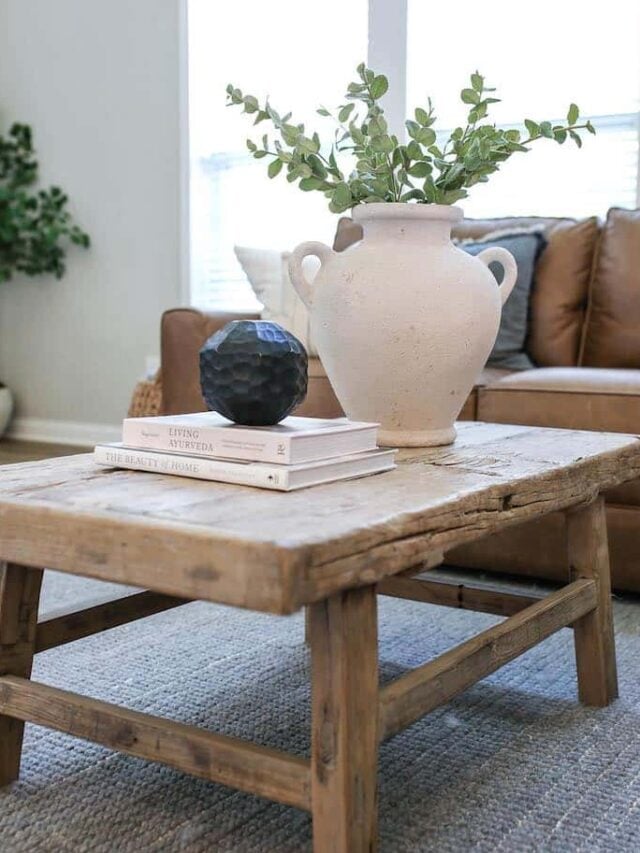 HOW TO DECORATE A COFFEE TABLE FARMHOUSE STYLE
