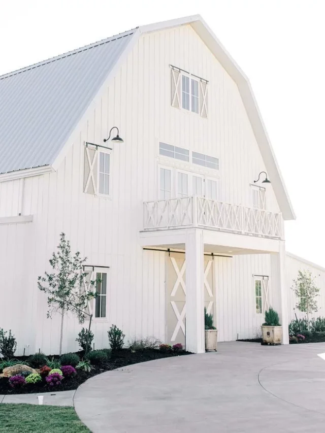 25+ BEST  SMALL BARNDOMINIUM IDEAS EVER
