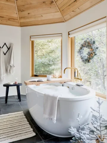 30 Christmas Bathroom Decor Ideas to Try This Season - Get into the festive spirit with these Christmas bathroom decor ideas! Discover unique and budget-friendly tips to transform your bathroom into a winter wonderland, bringing all the Christmas cheer right into your home!