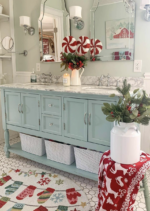 30 Christmas Bathroom Decor Ideas to Try This Season