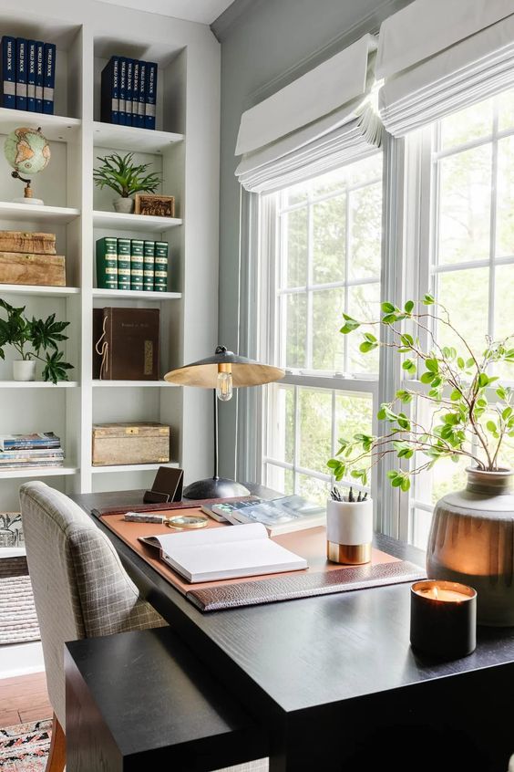 Discover how to design a home office that is functional yet stylish in this blog post. We cover space selection, furniture, ergonomics, organization, lighting, and decor tips for a productive and visually appealing workspace.