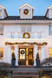 Discover the top 10 Christmas decor trends for 2023 to inspire your festive season. This blog post covers the latest decorating styles, from homemade advent calendars and personalized decor to eco-conscious choices, creating a holiday ambiance that is both trendy and unique.