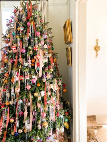 20 Tinsel Christmas Tree Ideas: Discover creative ways to set the holiday mood with my round-up of 20 cute Tinsel Christmas Tree ideas. Bring a touch of sparkle and vintage charm to your home this festive season with my tinsel covered tree inspiration!