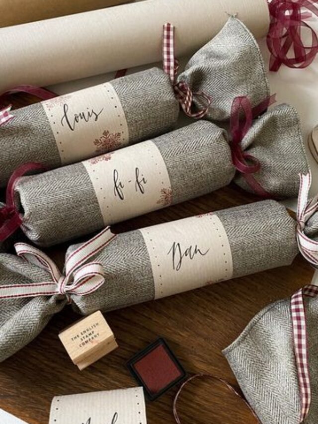 10 EASY DIY CHRISTMAS CRACKERS