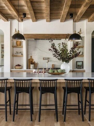 Discover the top 15 Modern Farmhouse trends for 2024 that perfectly blend nostalgia with innovation. Featured are minimalist designs, sustainable living concepts, and rustic charm to inspire your next home update or build. Dive in to stay ahead of the curve in modern farmhouse living.