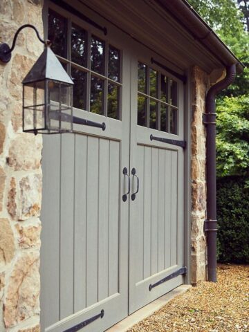 Dive into my blog post for top-notch tips on giving your garage door a fabulous makeover! From smart tech upgrades to stylish paint jobs, find out how to turn your garage into a standout feature of your home, all while keeping it chill and professional.