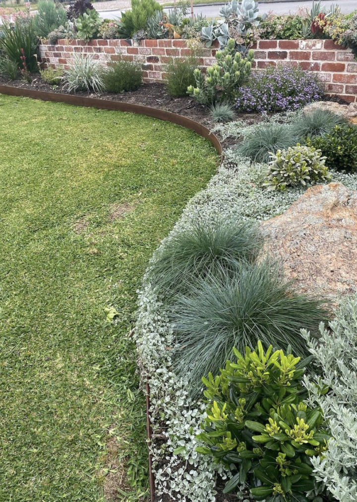 20 Best Garden Edging Ideas to Transform Your Outdoor Space