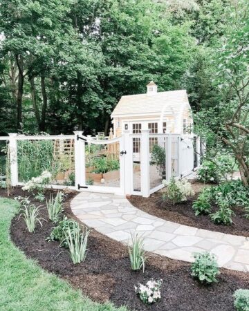 10 Tips for Creating a Successful Vegetable Garden - Nikki's Plate