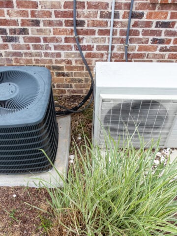 Discover 10 easy ways to boost AC efficiency, lower energy bills, and stay cool during the Miami summer. Practical tips for every homeowner!