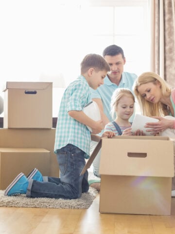 Overcoming the Fear of Moving: 5 Ways to Help Your Family Adjust Quickly