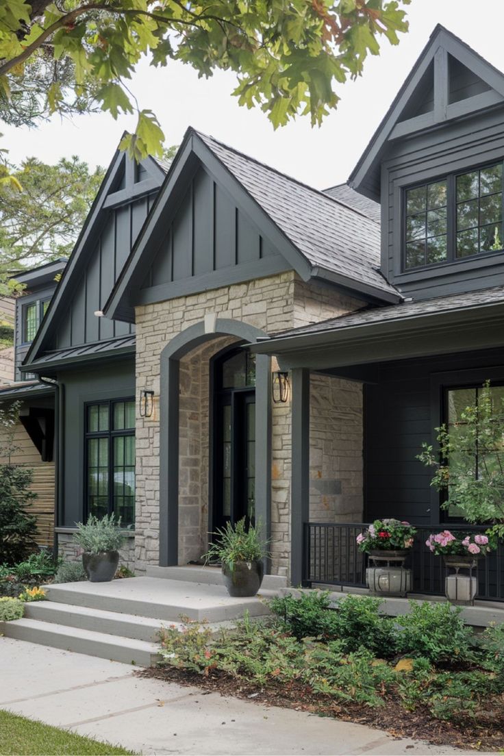 Selling your home? These simple staging tips—from decluttering to curb appeal—will help attract buyers, boost value, and make a lasting first impression.