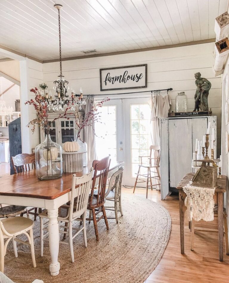 How to Design a Farmhouse-Inspired Dining Room with Modern Touches