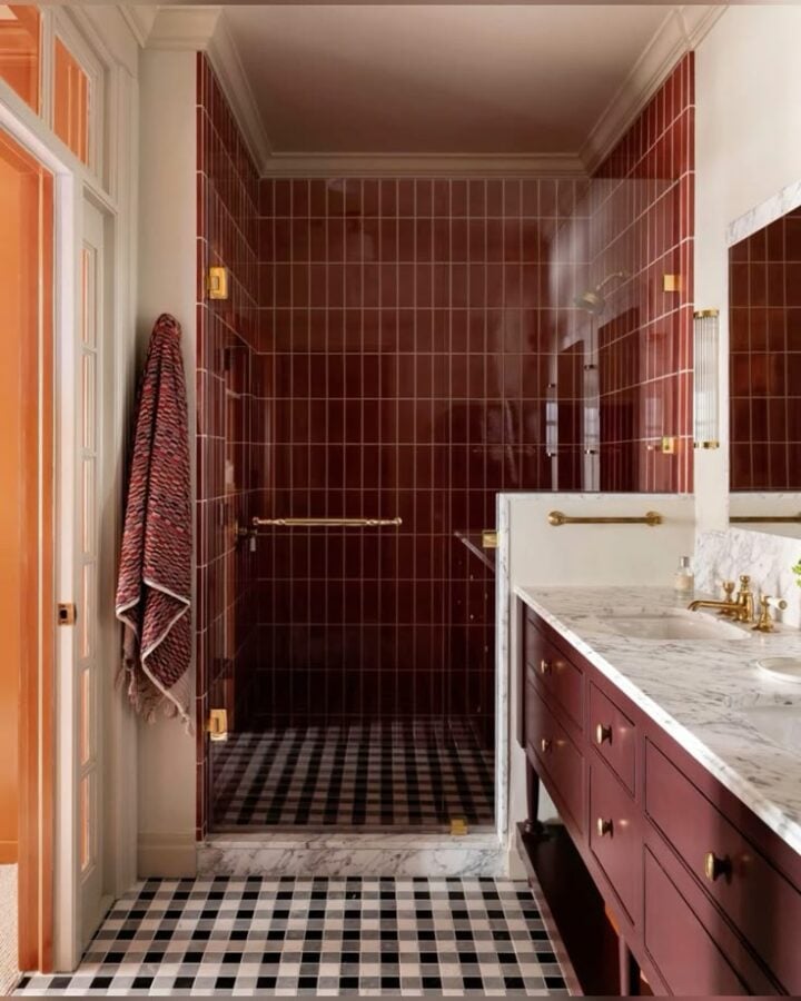 25 Red Marble Bathroom Ideas to Inspire a Bold Space