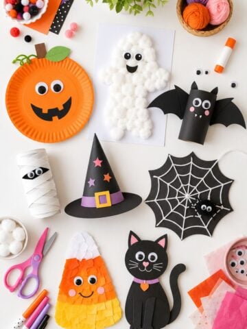 Looking for easy Halloween crafts for kids? These cute and simple Halloween craft ideas include pumpkins, ghosts, bats, mummies, candy corn, and more. Perfect for toddlers, preschoolers, classrooms, and cozy fall afternoons at home!